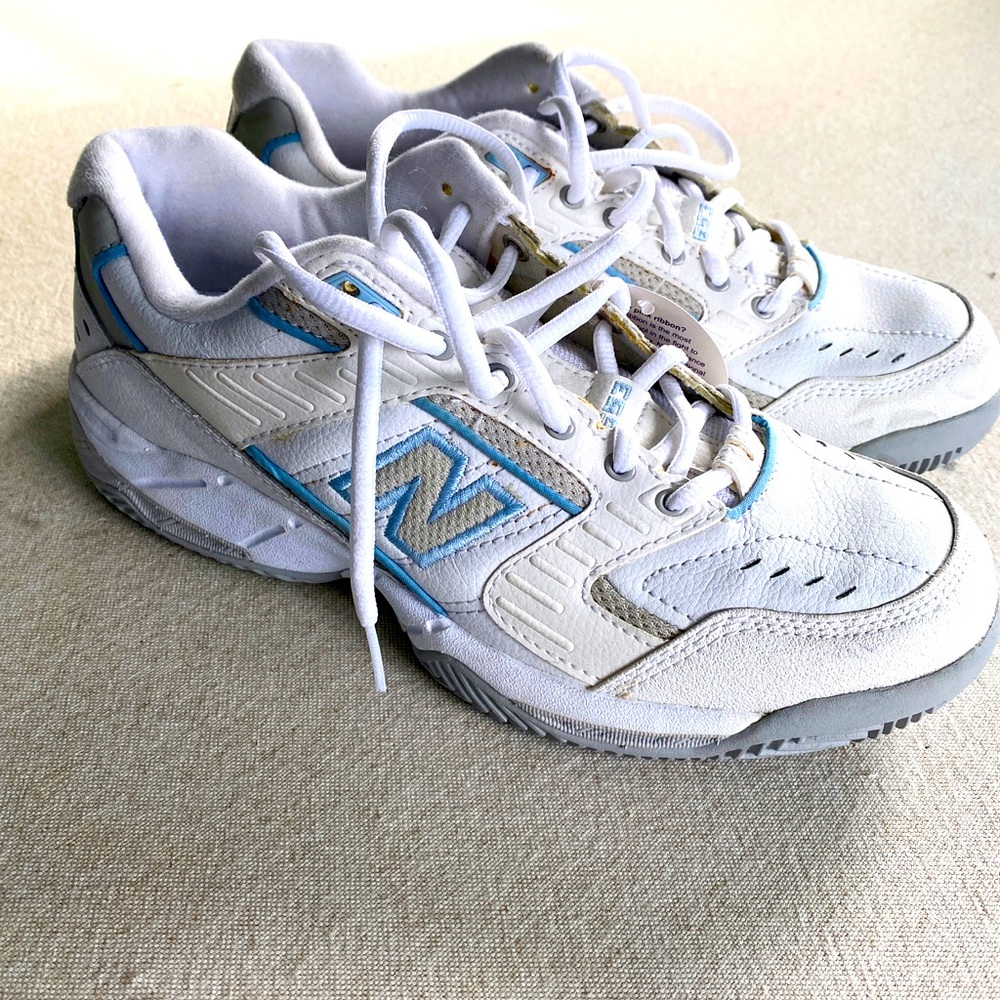 NEW BALANCE 653 Tennis shoe US 9 NWT